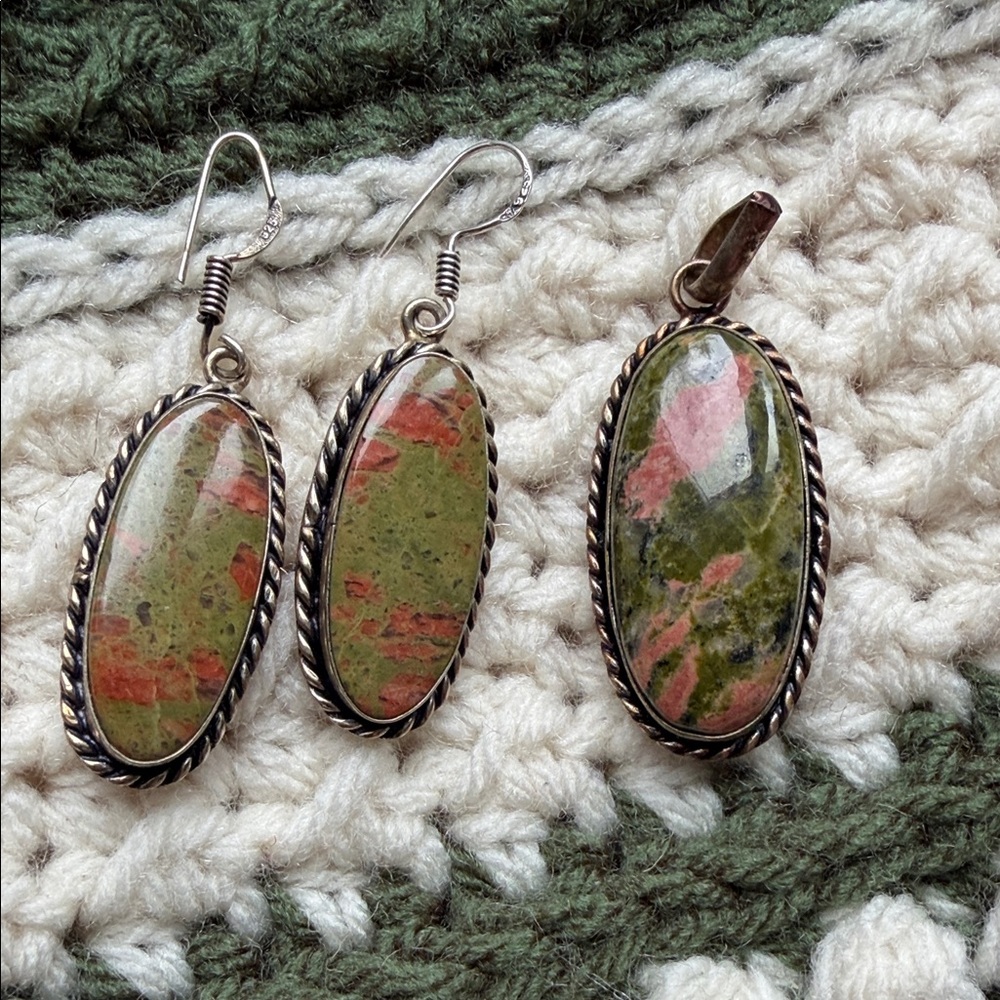 Green Gemstone Natural Unakite Earrings Necklace Set in 925 Silver Setting